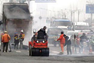 도로 작업자는 왜 반사 조끼를 착용해야 합니까?