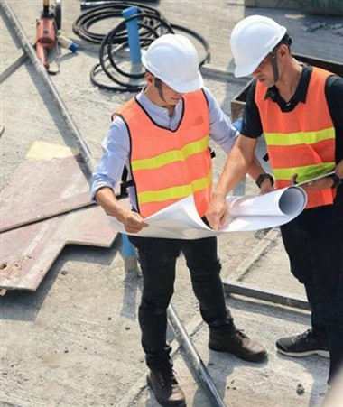 반사 천의 도입 및 적용을 이해하도록 안내합니다.